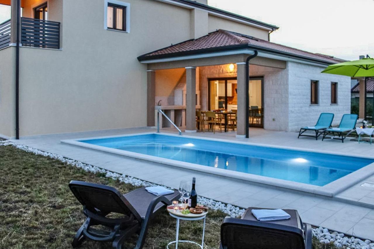 Ferienhaus Kaldanija Exterior foto